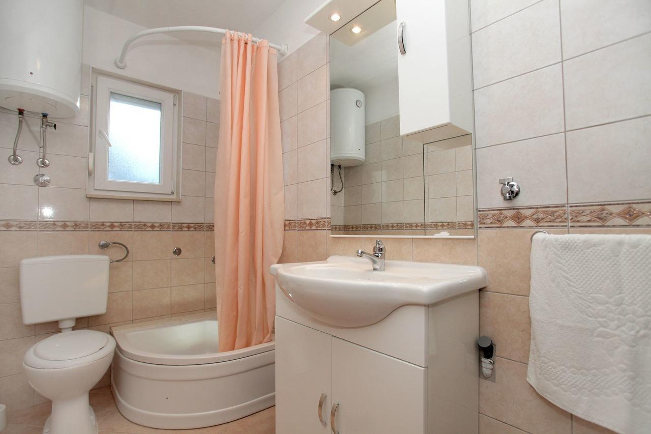 Apartments Iva Trogir Buitenkant foto