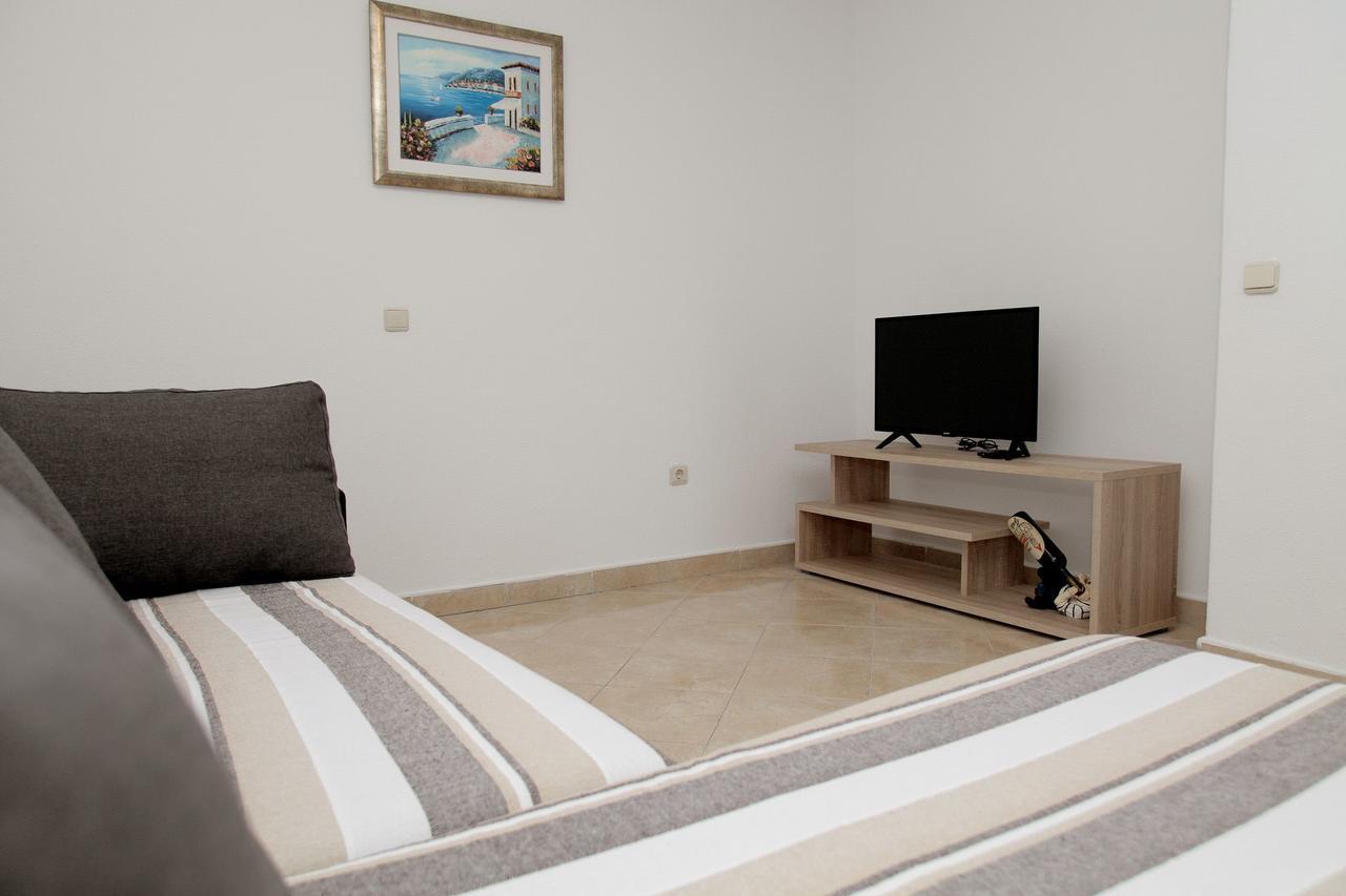 Apartments Iva Trogir Buitenkant foto