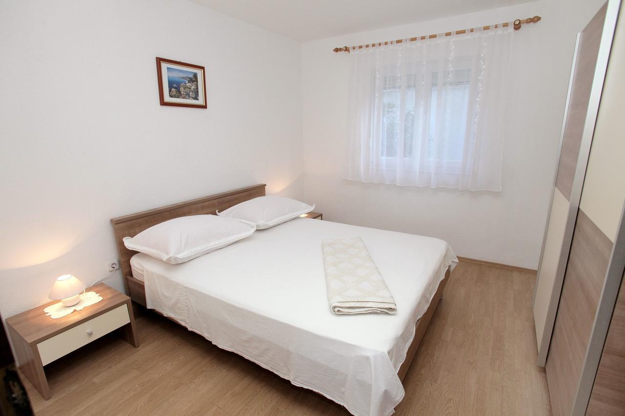 Apartments Iva Trogir Buitenkant foto