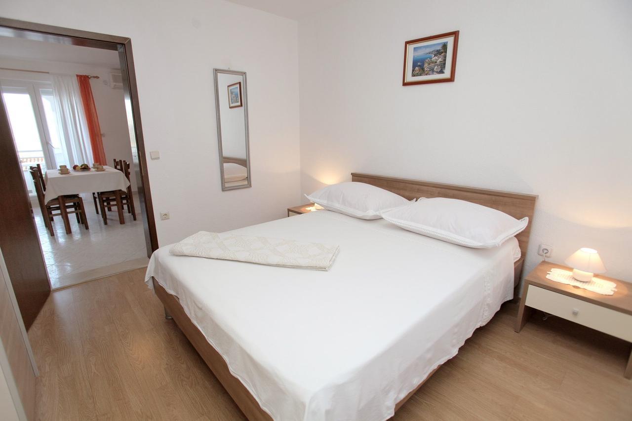 Apartments Iva Trogir Buitenkant foto