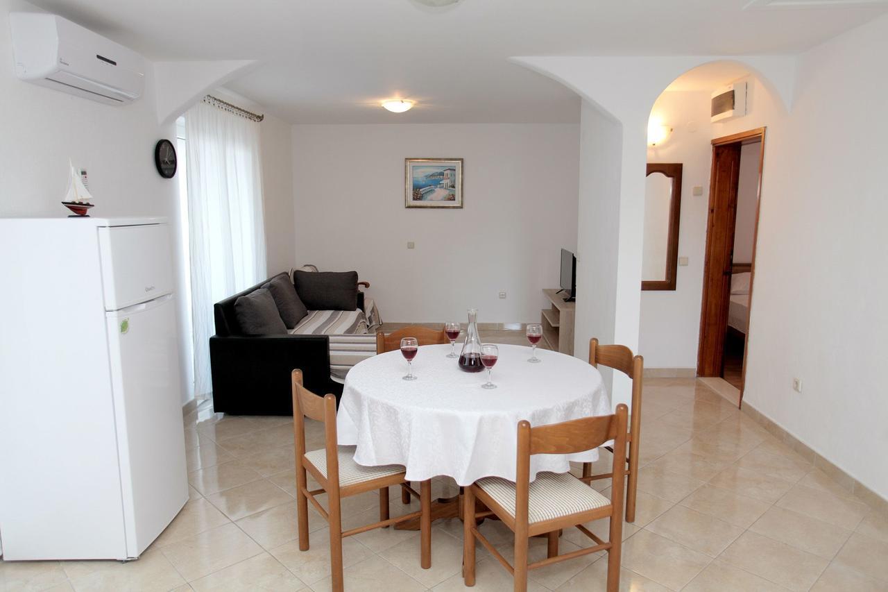 Apartments Iva Trogir Buitenkant foto